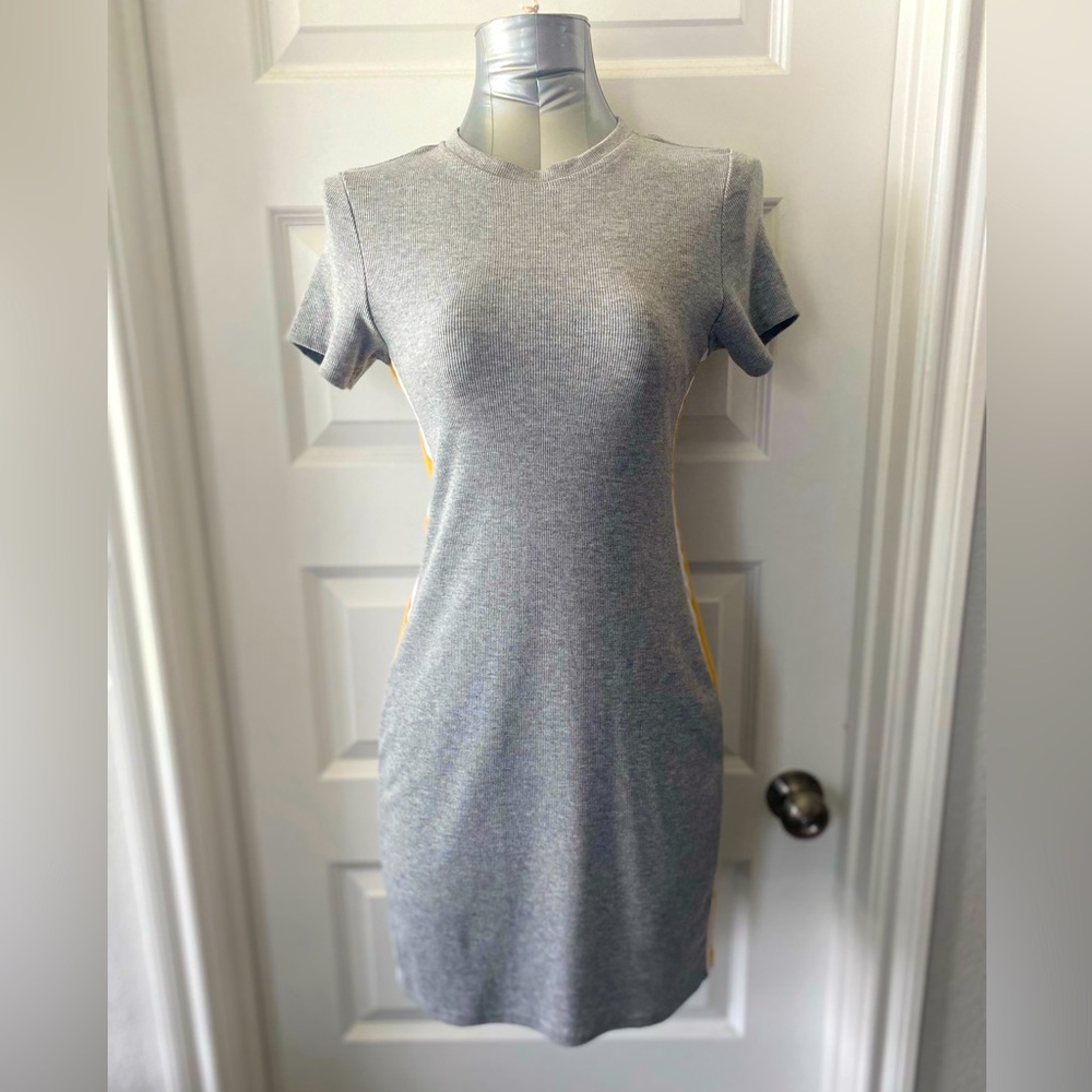 Rue 21 ribbed jersey body con dress in Yellow, white & grey